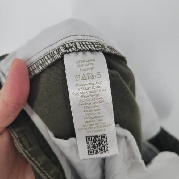 Everlane Uniform Green Athletic Straight Leg Pants 29X32 - Picture 8 of 8